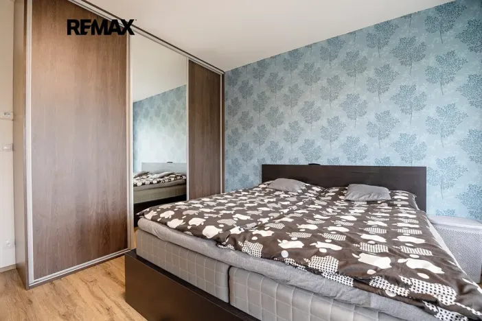 Pronájem bytu 2+kk, Praha - Kamýk, Kramperova, 57 m2