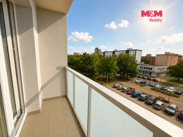 Prodej bytu 2+kk, Ostrava - Poruba, Hlavní třída, 54 m2