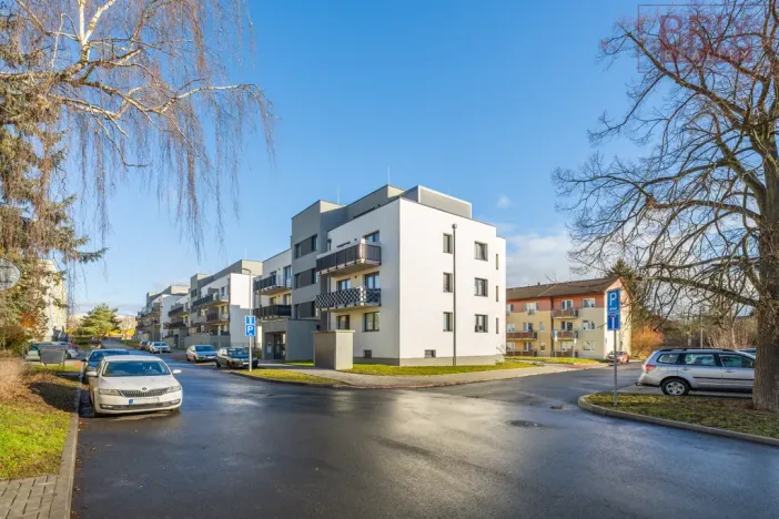 Pronájem bytu 2+kk, Unhošť, Karla Čapka, 39 m2