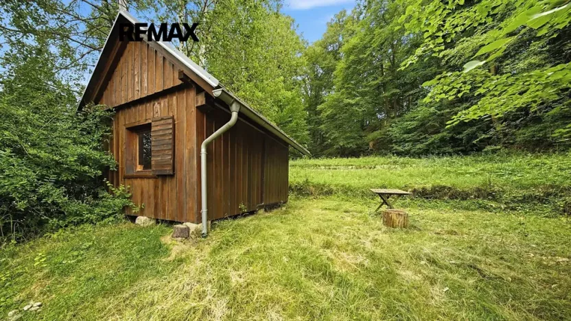 Prodej rodinného domu, Cvikov, 556 m2