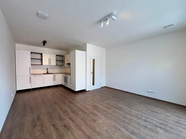 Pronájem bytu 2+kk, Beroun, Nepilova, 56 m2