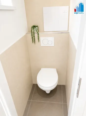 Prodej bytu 3+1, Hrádek - Nová Huť, Učňovská, 67 m2