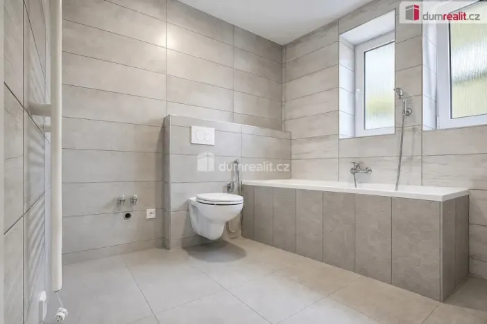 Prodej bytu 2+1, Neratovice, Bří Čapků, 60 m2