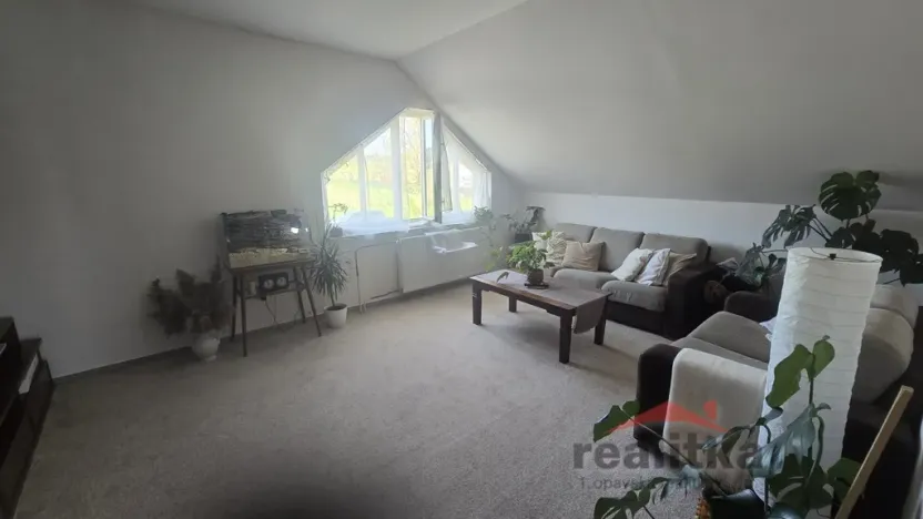 Pronájem bytu 2+1, Nové Sedlice, Opavská, 70 m2