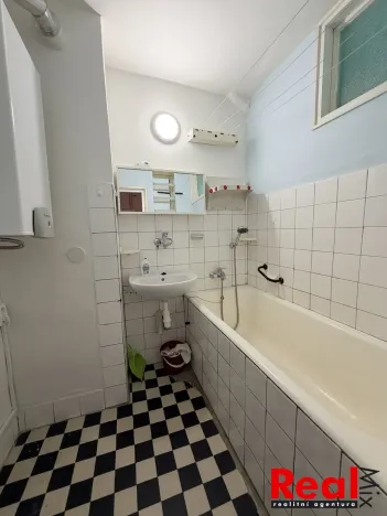 Pronájem bytu 2+1, Blansko, Sadová, 55 m2