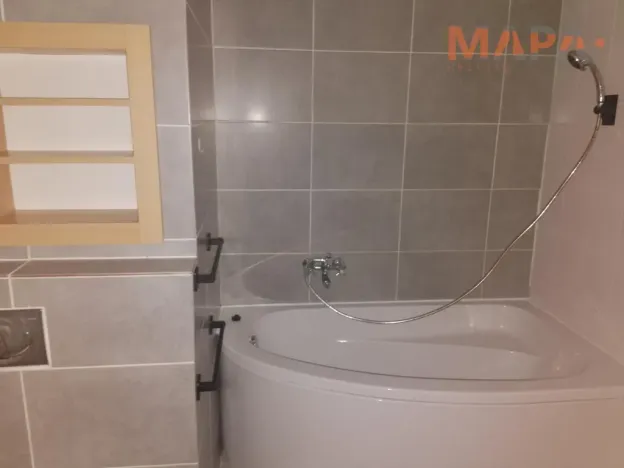 Pronájem bytu 2+1, Chomutov, Dřínovská, 62 m2