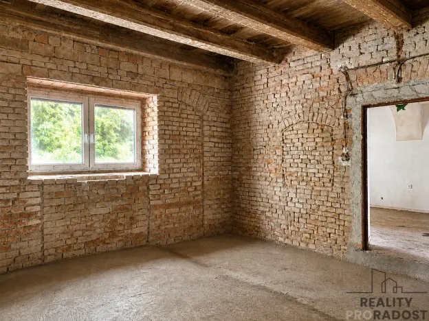 Prodej rodinného domu, Hukvaldy, 200 m2
