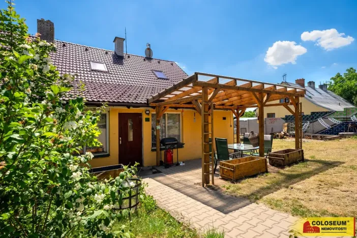 Prodej rodinného domu, Březské, 150 m2