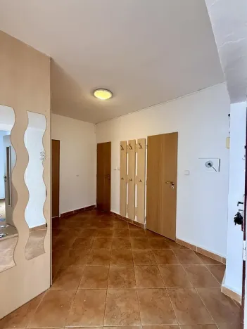 Pronájem bytu 3+kk, Holice, Holubova, 73 m2