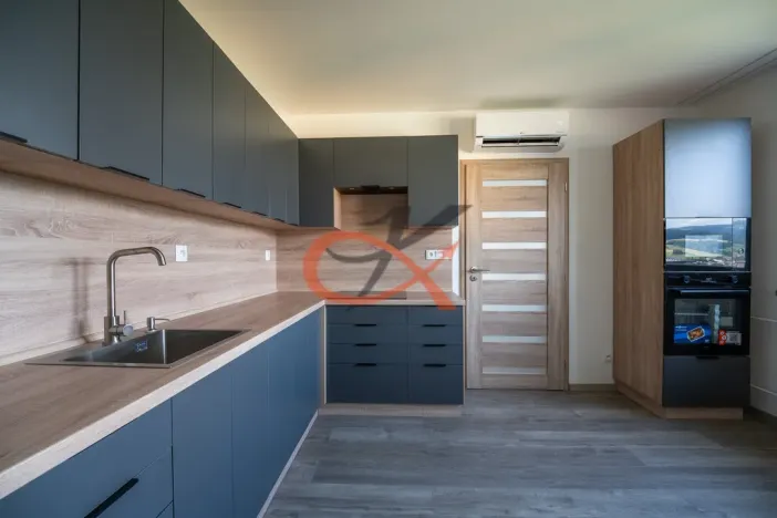 Prodej bytu 3+1, Rožnov pod Radhoštěm, Horská, 60 m2