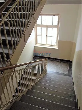 Pronájem bytu 2+kk, České Budějovice - České Budějovice 6, Lannova tř., 66 m2
