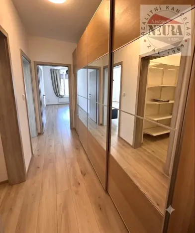 Pronájem bytu 2+kk, Praha - Modřany, Soukalova, 65 m2