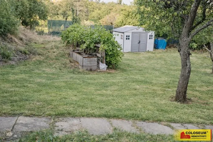 Prodej zahrady, Znojmo, 398 m2