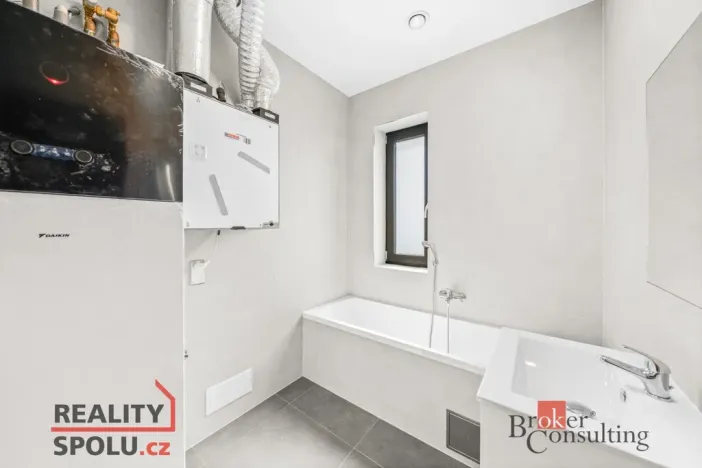 Pronájem bytu 3+kk, Kamenný Újezd, 58 m2