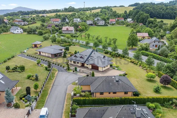 Prodej rodinného domu, Rybí, 340 m2