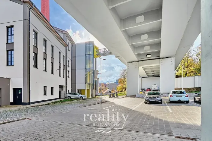 Pronájem bytu 1+kk, Jihlava, Křižíkova, 52 m2