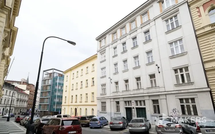 Pronájem bytu 1+kk, Praha - Nové Město, Hálkova, 31 m2