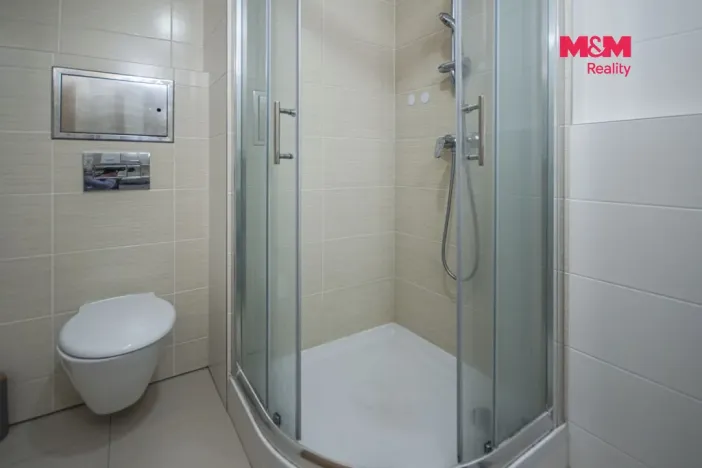 Pronájem bytu 1+kk, Praha - Dolní Chabry, K Beranovu, 37 m2