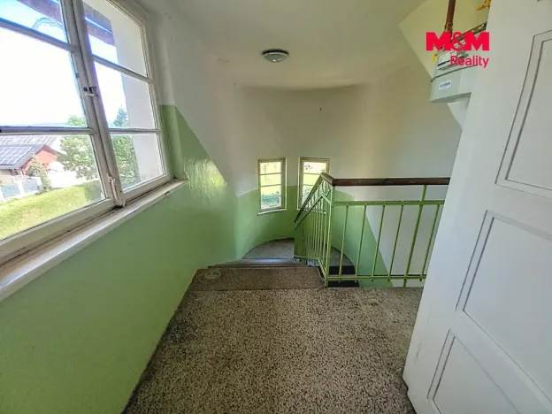 Pronájem bytu 3+1, Karlovy Vary - Rybáře, Počernická, 78 m2