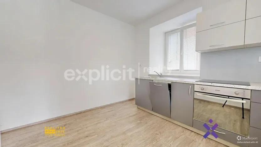 Pronájem bytu 1+kk, Strání - Květná, U sklárny, 33 m2