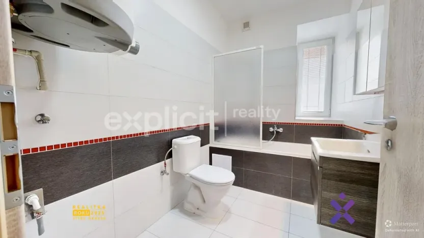 Pronájem bytu 1+kk, Strání - Květná, U sklárny, 33 m2