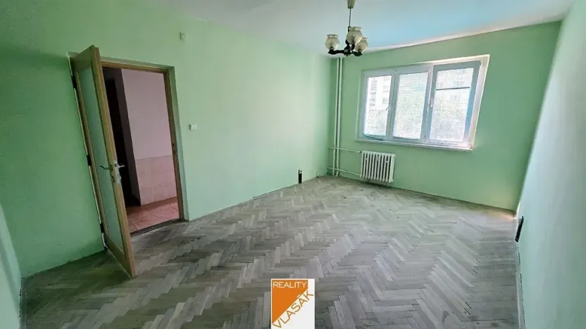 Prodej bytu 2+1, Kadaň, Chomutovská, 55 m2