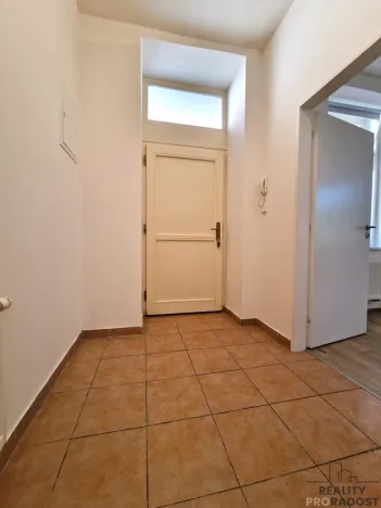 Pronájem bytu 1+kk, Brno, Stará, 35 m2
