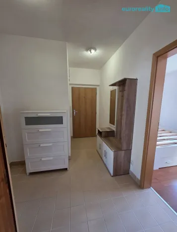 Pronájem bytu 2+kk, Beroun - Beroun-Město, Nad Paloučkem, 56 m2