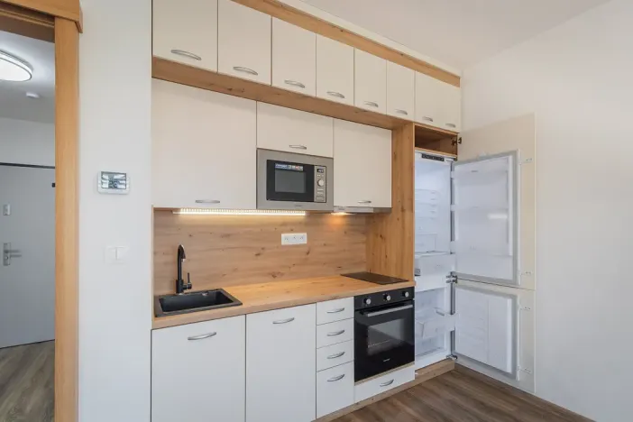 Prodej bytu 1+kk, Uničov, Pionýrů, 48 m2