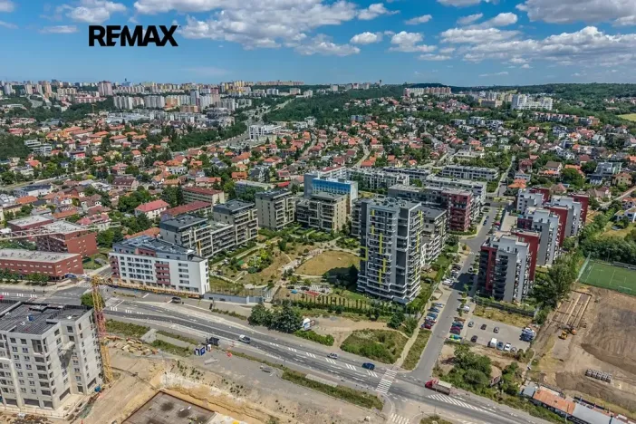 Pronájem bytu 2+kk, Praha - Modřany, Komořanská, 53 m2