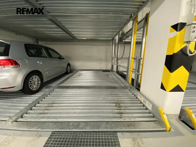 Pronájem bytu 2+kk, Praha - Modřany, Komořanská, 53 m2