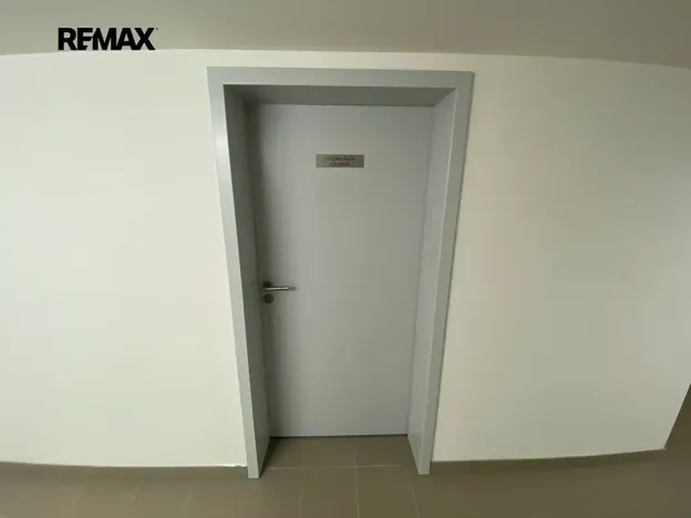 Pronájem bytu 2+kk, Praha - Modřany, Komořanská, 53 m2