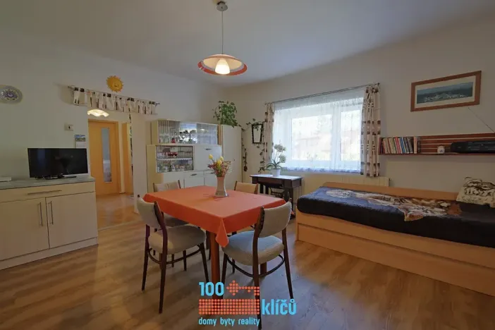 Prodej rodinného domu, Žebrák, Antonína Pacovského, 86 m2