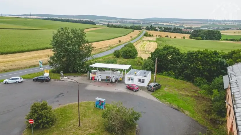 Prodej obchodního prostoru, Dřínov, 63 m2