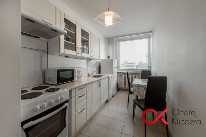 Pronájem pokoje, Praha - Holešovice, Dělnická, 17 m2