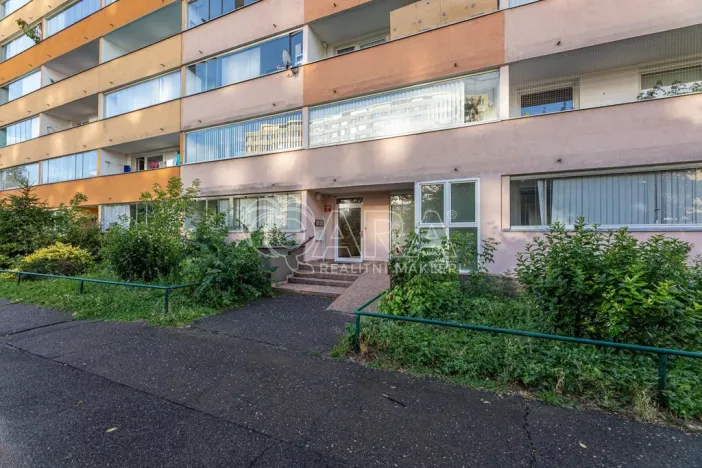 Pronájem bytu 2+kk, Praha - Lhotka, Jílovská, 61 m2
