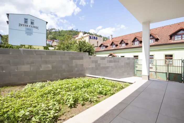 Pronájem bytu 3+kk, Praha - Radotín, Na Výšince, 58 m2