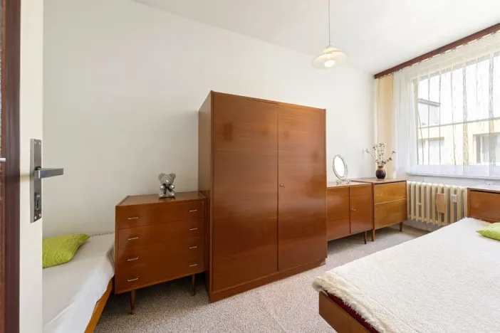 Prodej bytu 3+1, Praha - Prosek, Novoborská, 55 m2