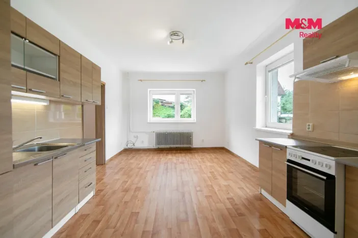Pronájem rodinného domu, Spálené Poříčí, Jiráskova, 72 m2