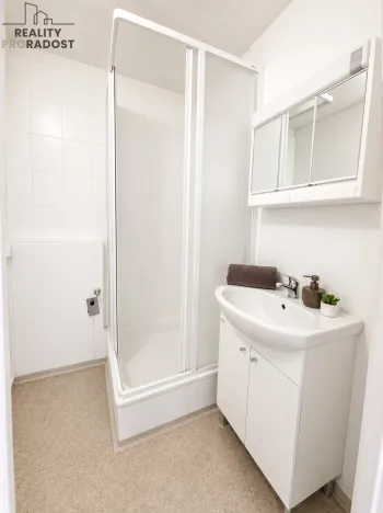 Pronájem bytu 3+1, Brno - Líšeň, Horníkova, 74 m2