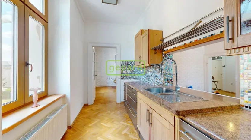 Prodej bytu 3+1, Teplice, Čelakovského, 93 m2