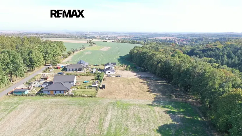 Prodej pozemku pro bydlení, Hradečno, 1431 m2
