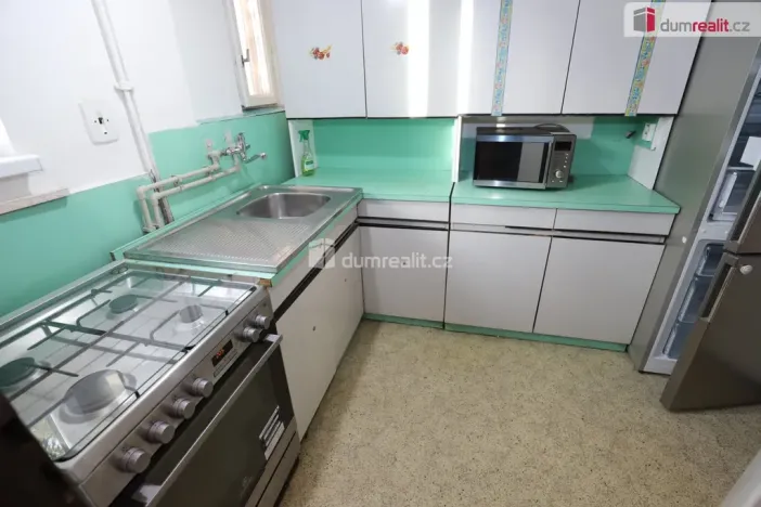 Pronájem bytu 3+1, Praha - Libuš, Betáňská, 116 m2