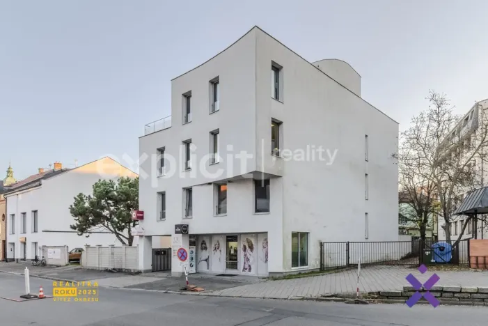 Pronájem obchodního prostoru, Uherské Hradiště, Otakarova, 107 m2