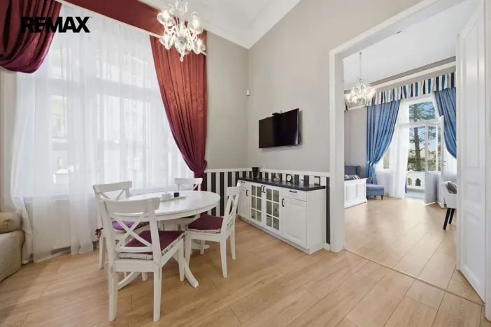 Prodej bytu 2+kk, Karlovy Vary, Krále Jiřího, 49 m2