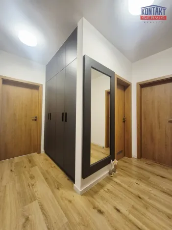 Pronájem bytu 2+kk, České Budějovice, Vrbenská, 83 m2