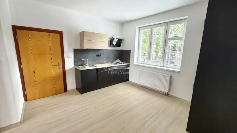 Pronájem bytu 2+1, Havlíčkův Brod, Nádražní, 68 m2