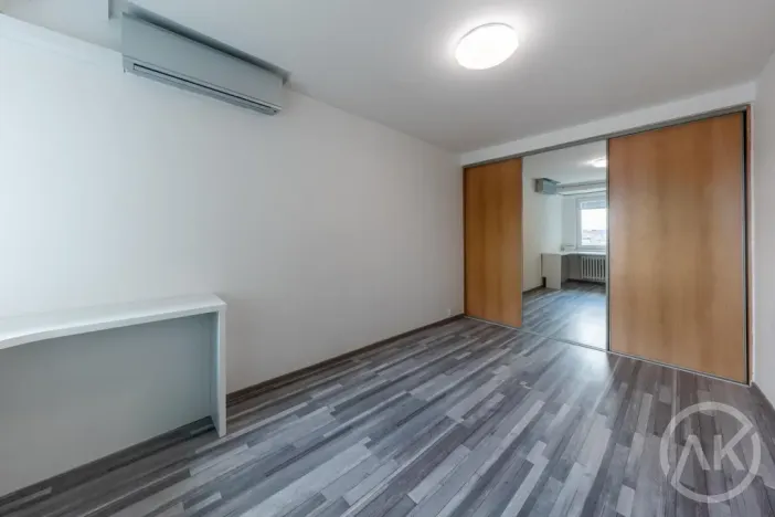 Prodej bytu 3+1, Ostrava - Poruba, Francouzská, 76 m2