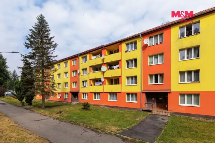 Prodej bytu 3+1, Bukovany, 65 m2