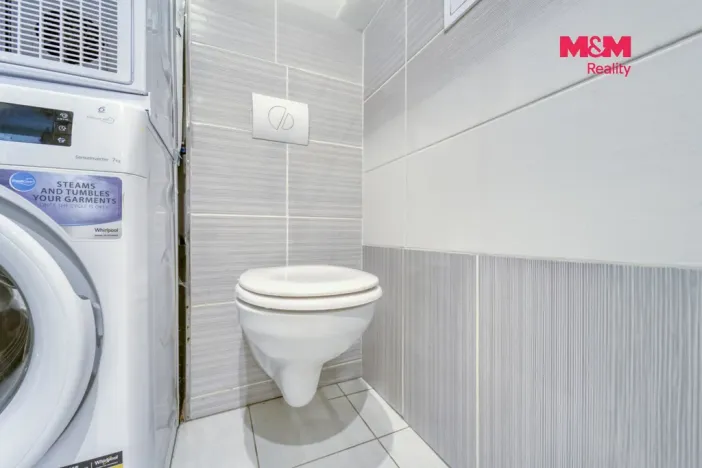 Prodej bytu 2+kk, Beroun - Beroun-Centrum, Na Klášteře, 43 m2